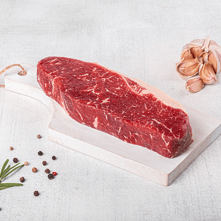 Пеппер стейк из мраморной говядины: Ароматный и острый вкус на вашем столе